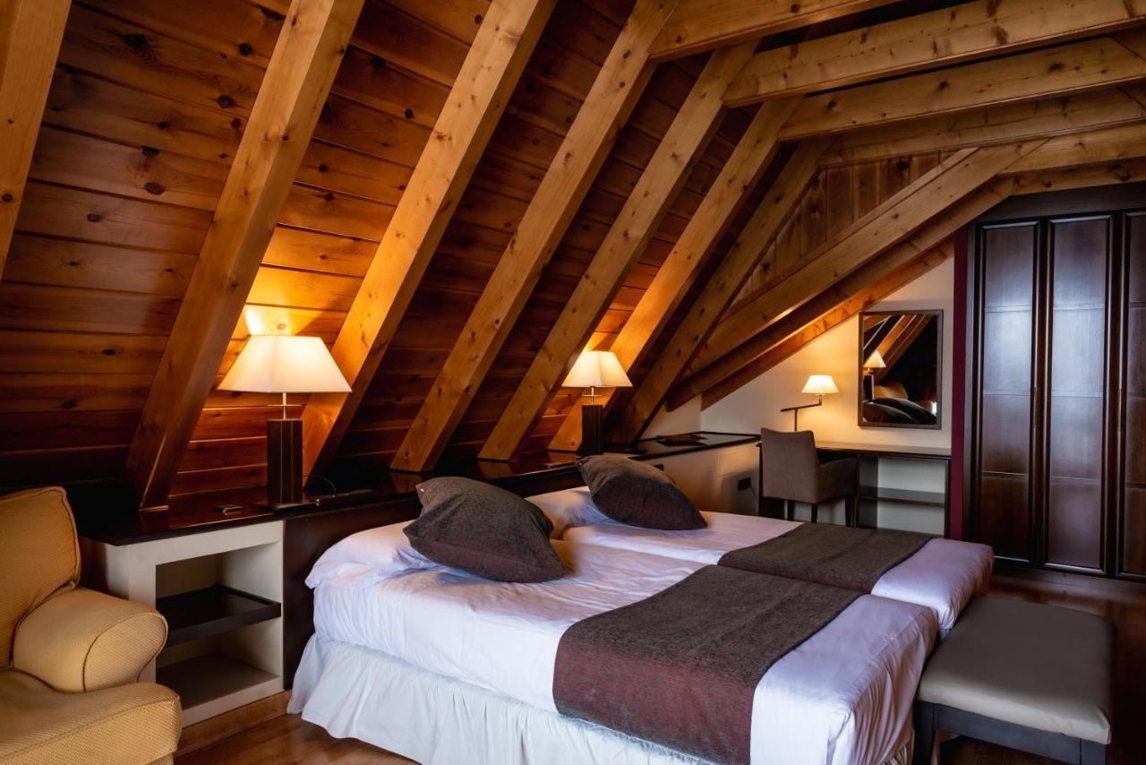 Hotel Valle De Izas Sallent de Gállego Eksteriør billede
